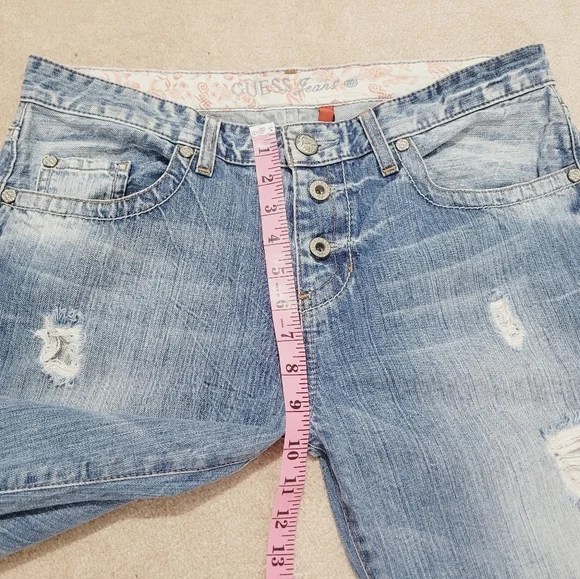 Y2K GUESS Jeans Boyfriend Distressed Button Fly 100% Cotton Denim Jeans Size 30 - Picture 9 of 15
